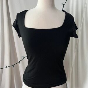 black basic square neck fitted top